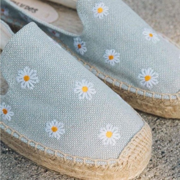 Soludos Hand-stitched Daisy Espadrilles in Chambray Size 8.5 - Picture 3 of 8